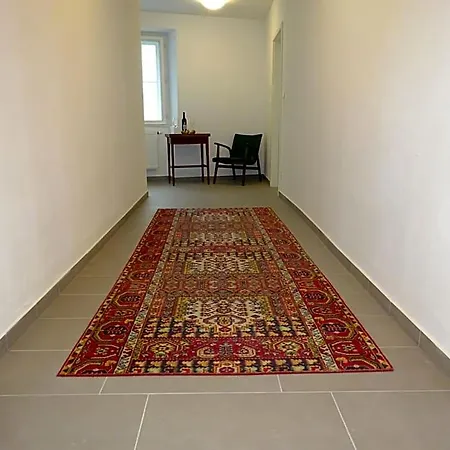 Widhof - Check-in Im Nibelungenhof 2* Tulln An Der Donau