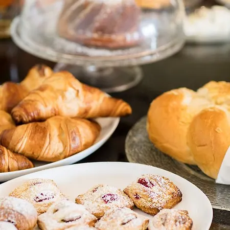 Widhof - Check-in Im Nibelungenhof 2* Tulln An Der Donau