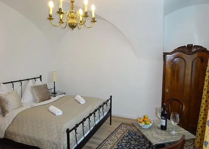 Widhof - Check-in Im Nibelungenhof Tulln An Der Donau