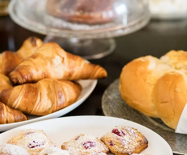 Widhof - Check-in Im Nibelungenhof 2* Tulln An Der Donau